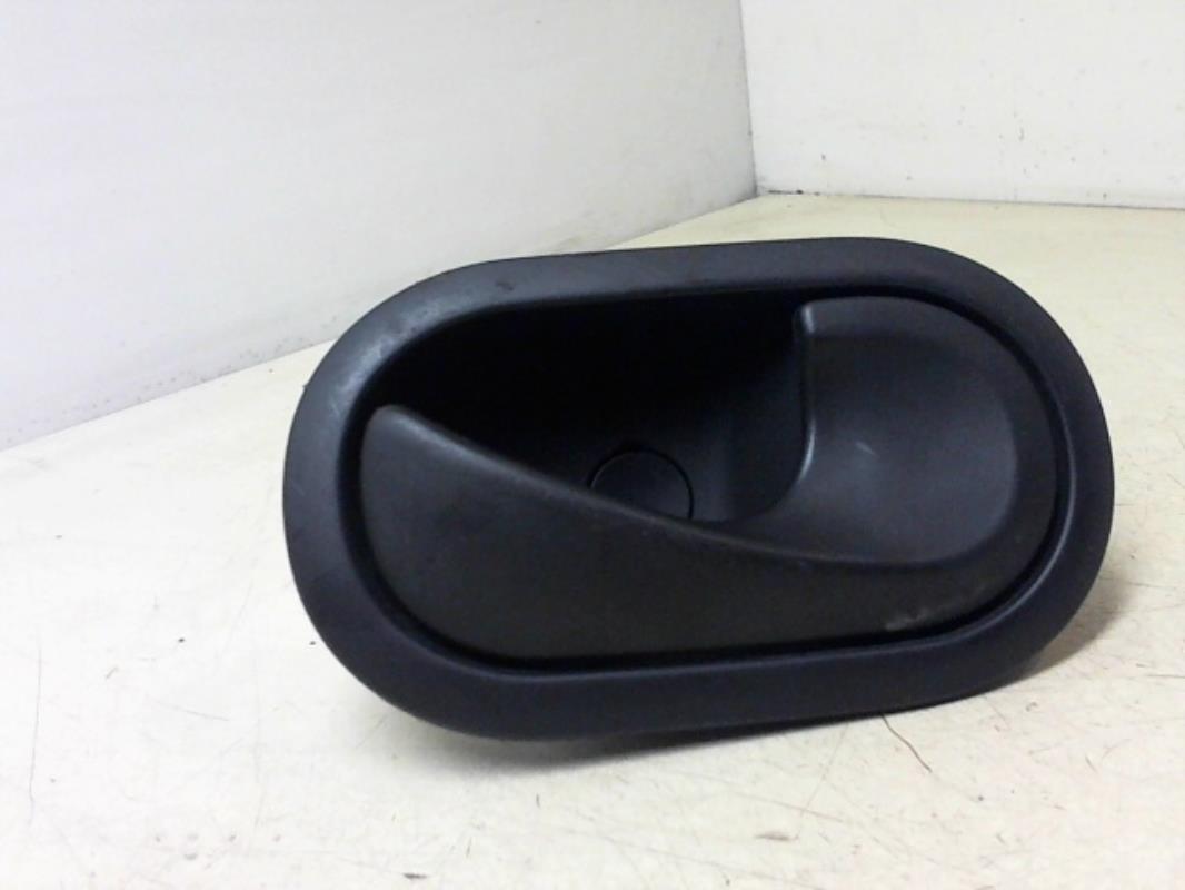 Poignee interieur avant droit