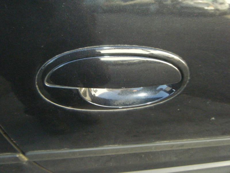 Poignee porte avant droit