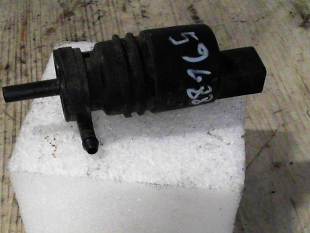Pompe lave glace avant
