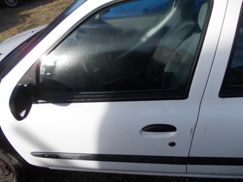 Porte avant gauche