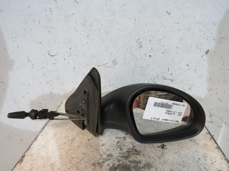 Retrovisor derecho