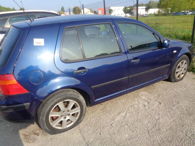Porte avant droit