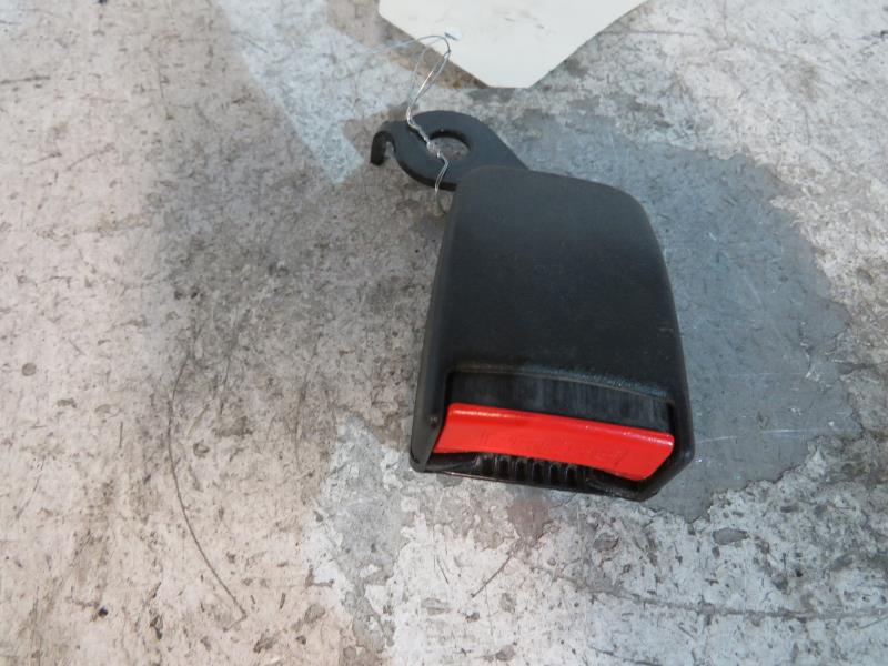 Aggancio cintura sicurezza posteriore sinistro