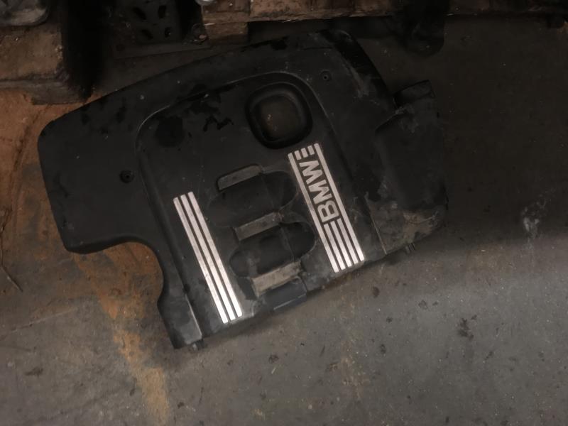 Cache moteur 