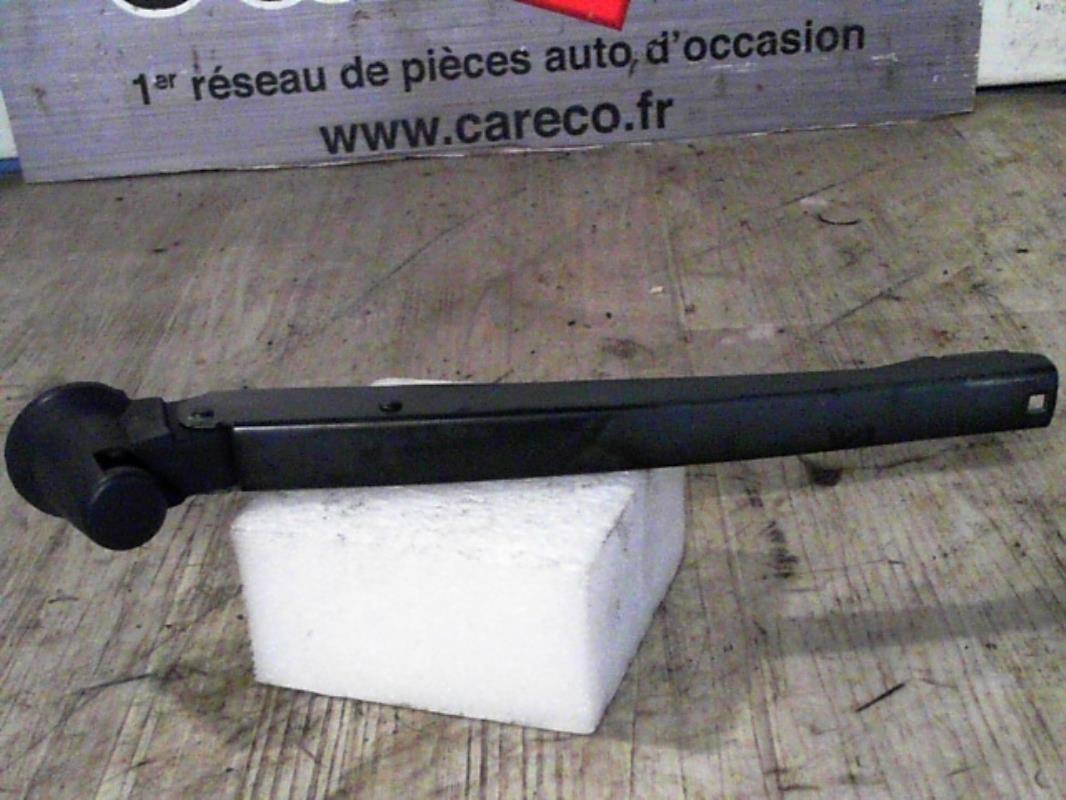 Bras essuie glace arriere