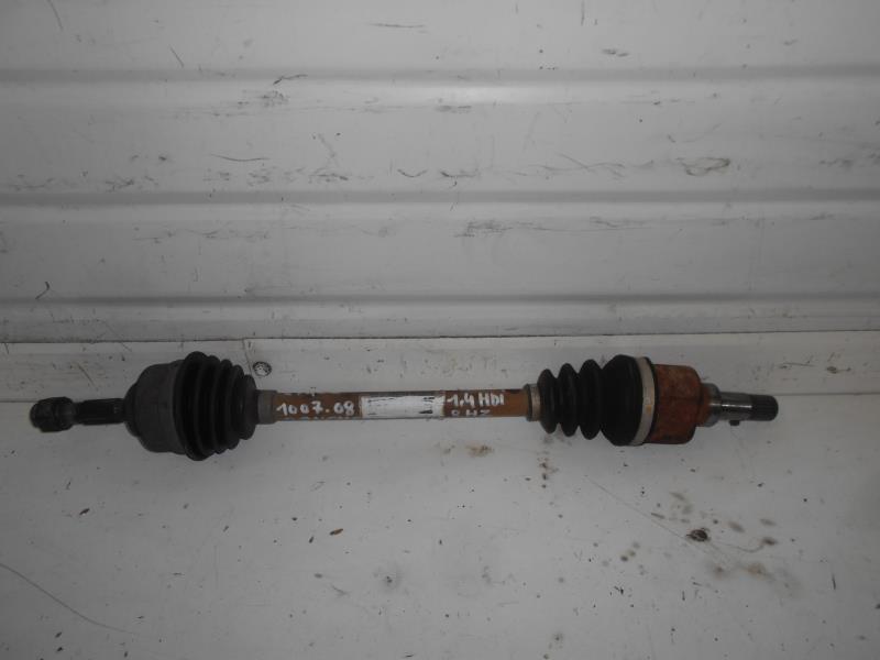 Cardan gauche (transmission)