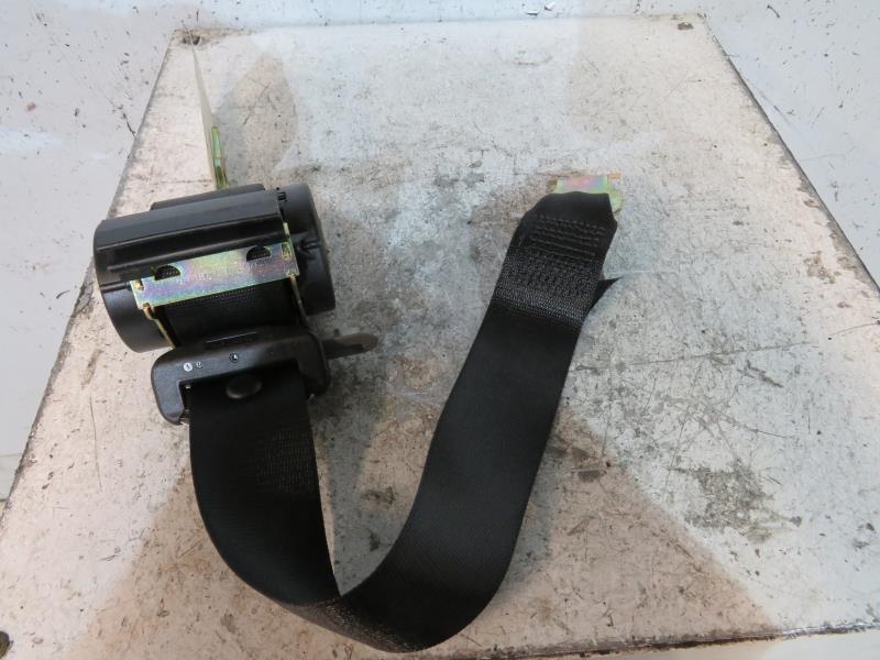Cinturón de seguridad trasero derecho