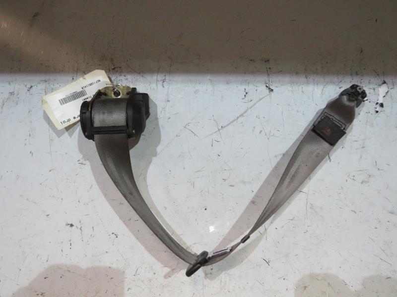 Cinturón de seguridad trasero derecho
