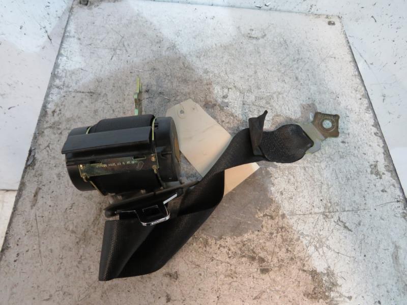Cinturón de seguridad trasero izquierdo