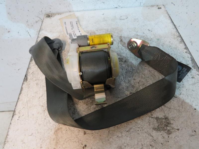 Ceinture avant droit
