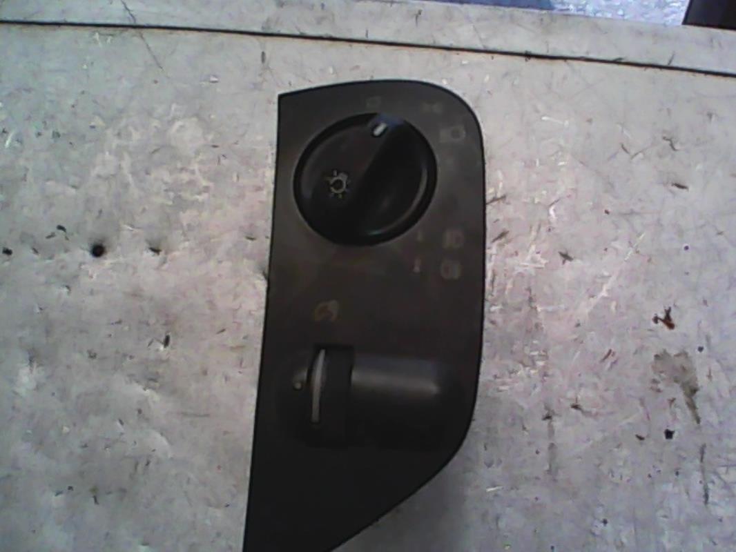 Commande de phare