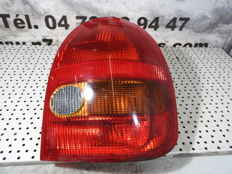 Fanale posteriore principale destro (luci)