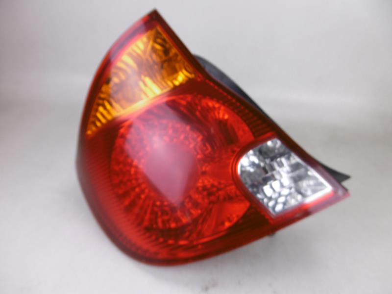 Fanale posteriore principale sinistro (luci)