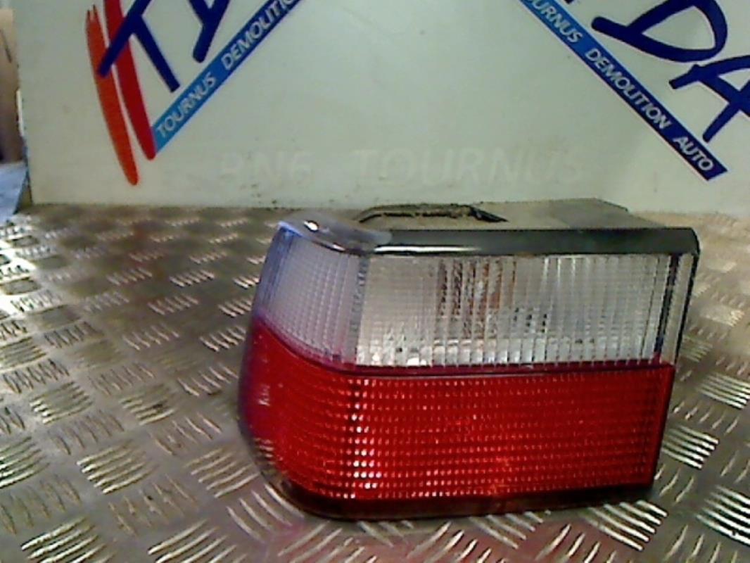 Fanale posteriore principale sinistro (luci)