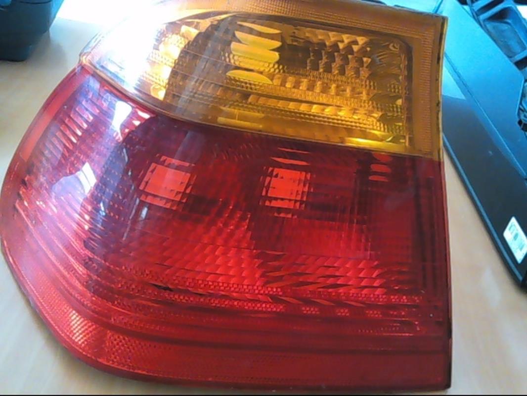 Fanale posteriore principale sinistro (luci)