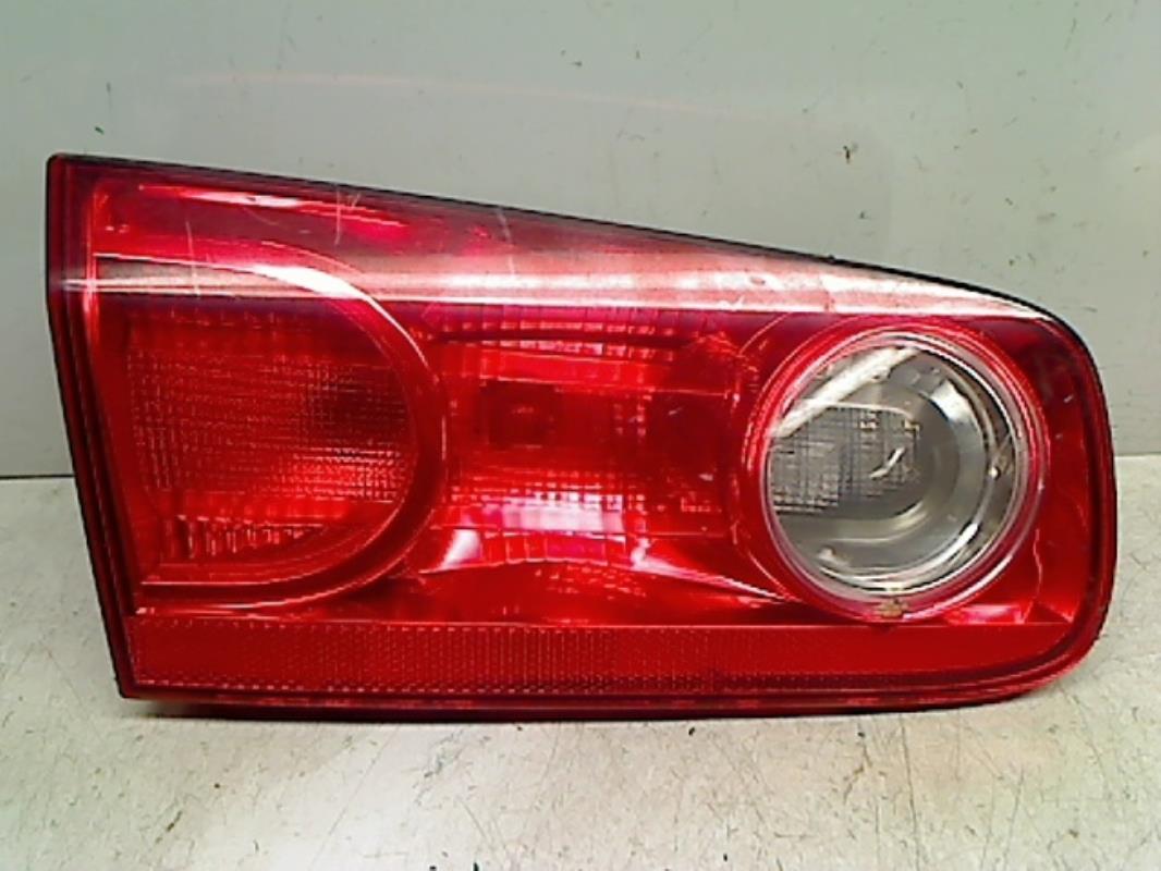 Feu arriere secondaire gauche (feux)