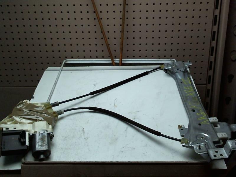 Leve vitre electrique arriere gauche
