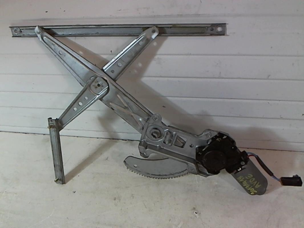 Leve vitre electrique avant droit