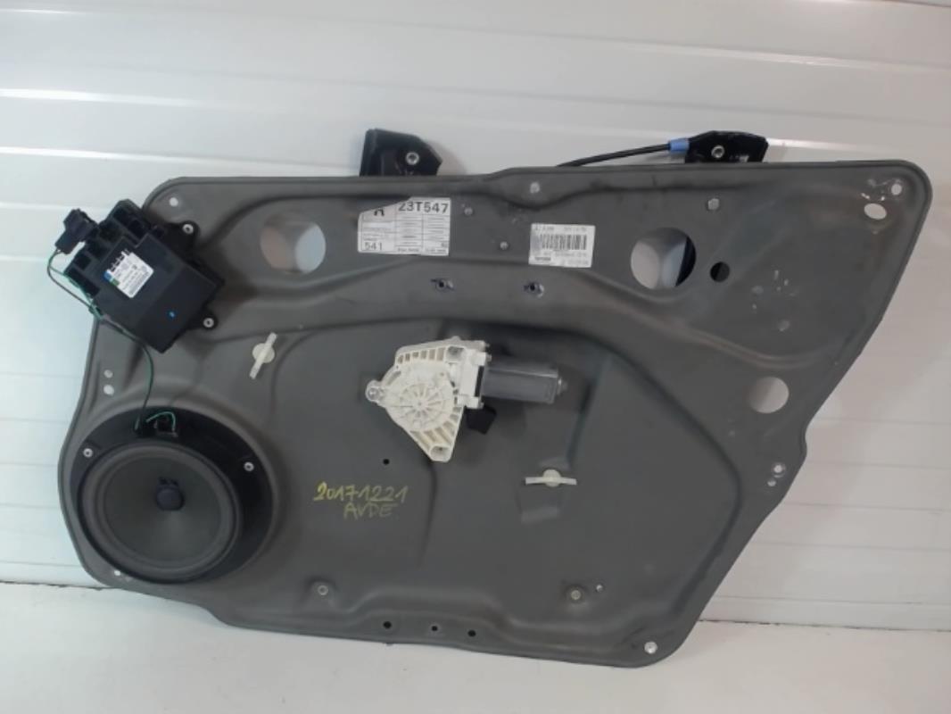Leve vitre electrique avant droit