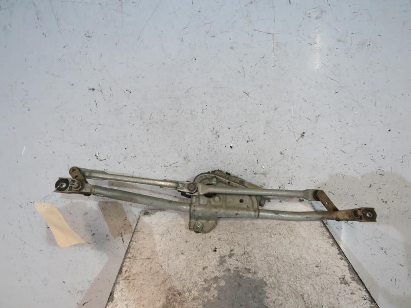 Moteur essuie glace avant