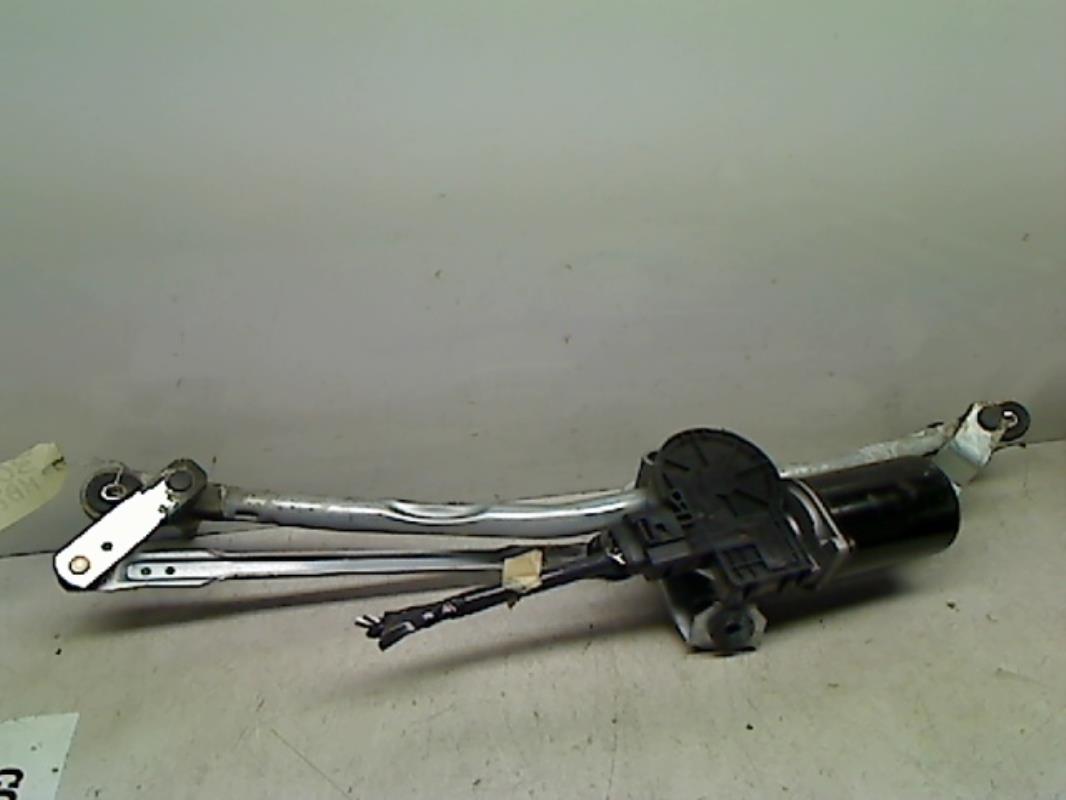 Moteur essuie glace avant
