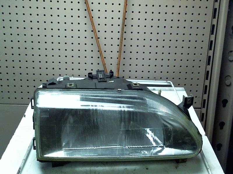 Optique avant principal droit (feux)(phare)