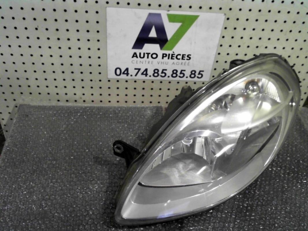Gruppo ottico anteriore principale sinistro (luci)(faro)