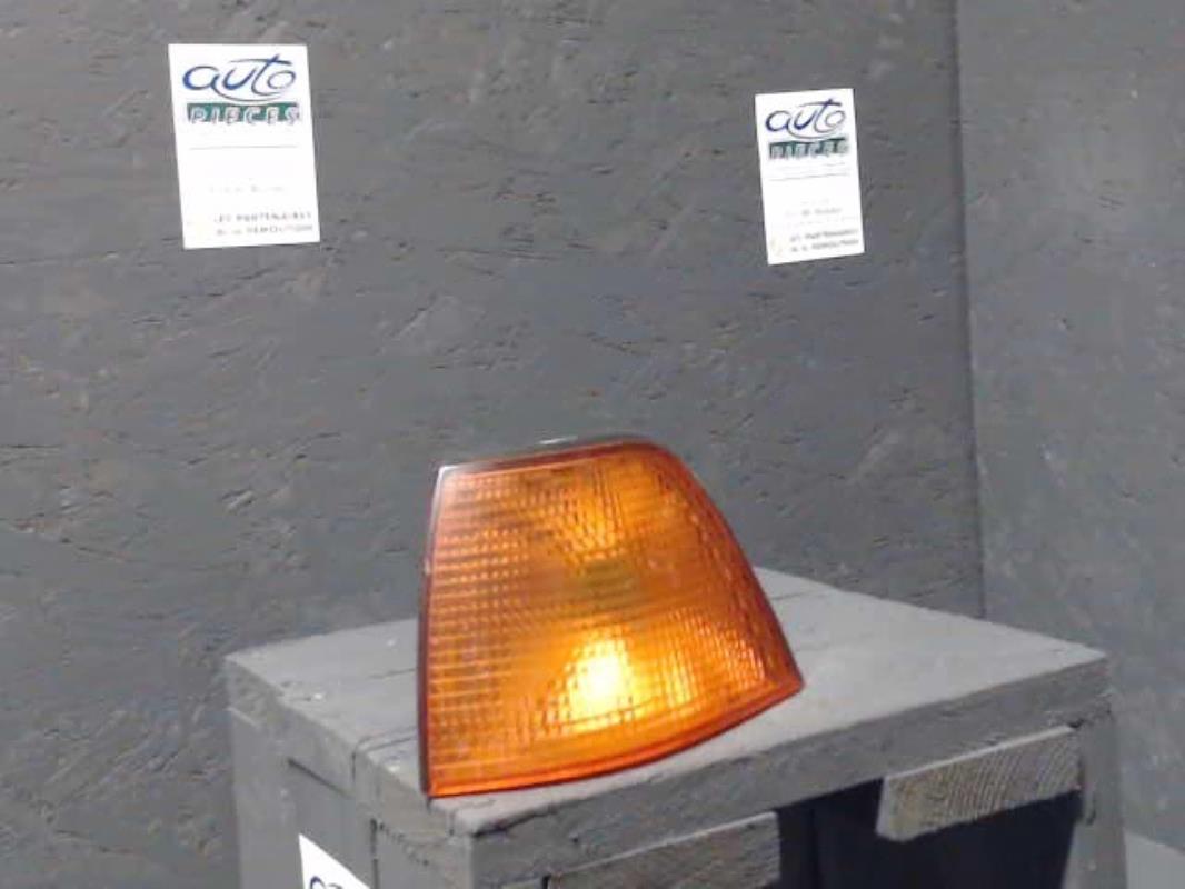 Optique avant secondaire gauche (feux)(clignotant)