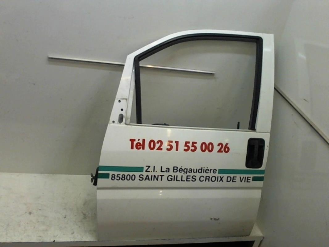 Porte avant gauche