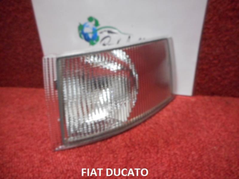 Ripetitore lampeggiante anteriore destro (Luci)