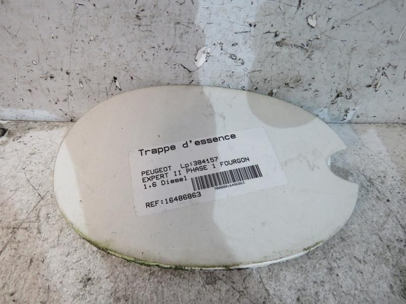 Trappe d'essence