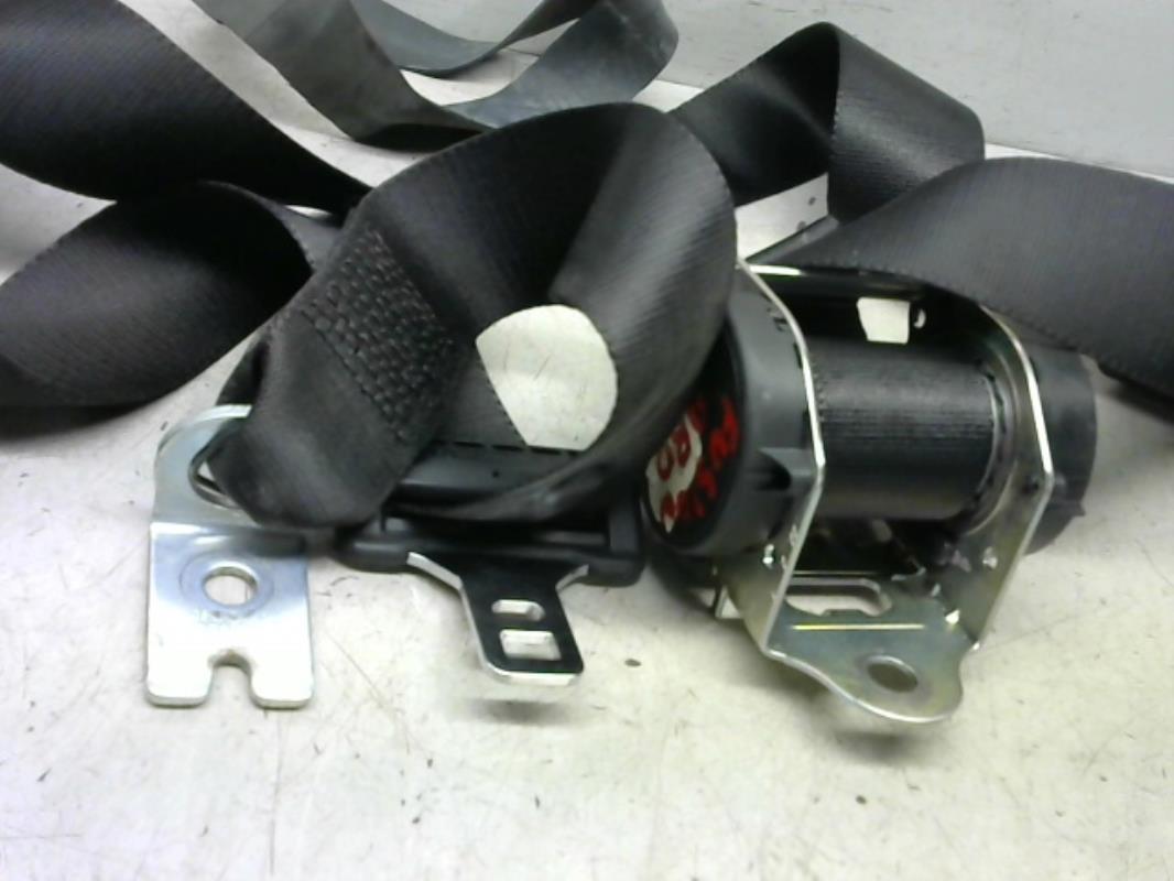 Ceinture arriere droit