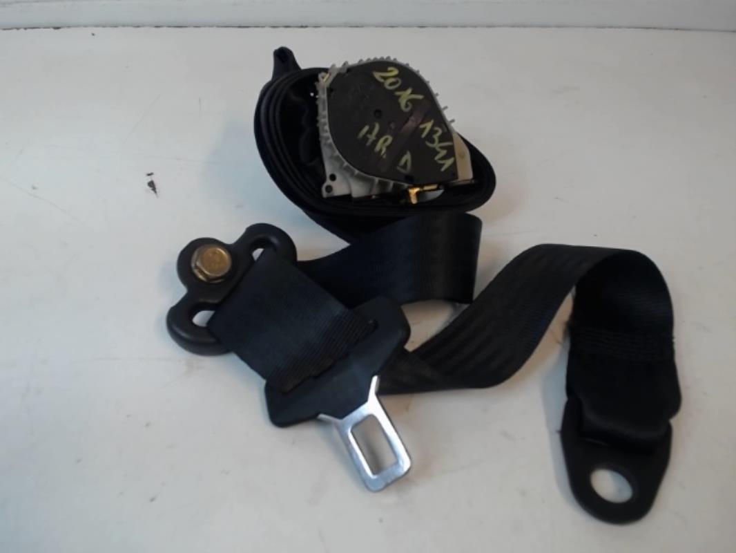 Ceinture arriere droit