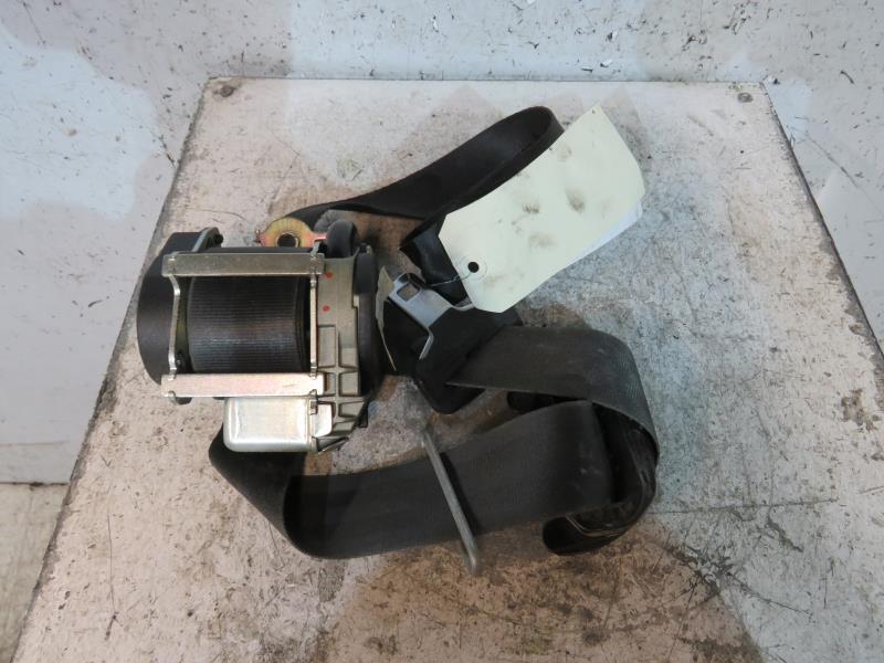 Ceinture avant gauche