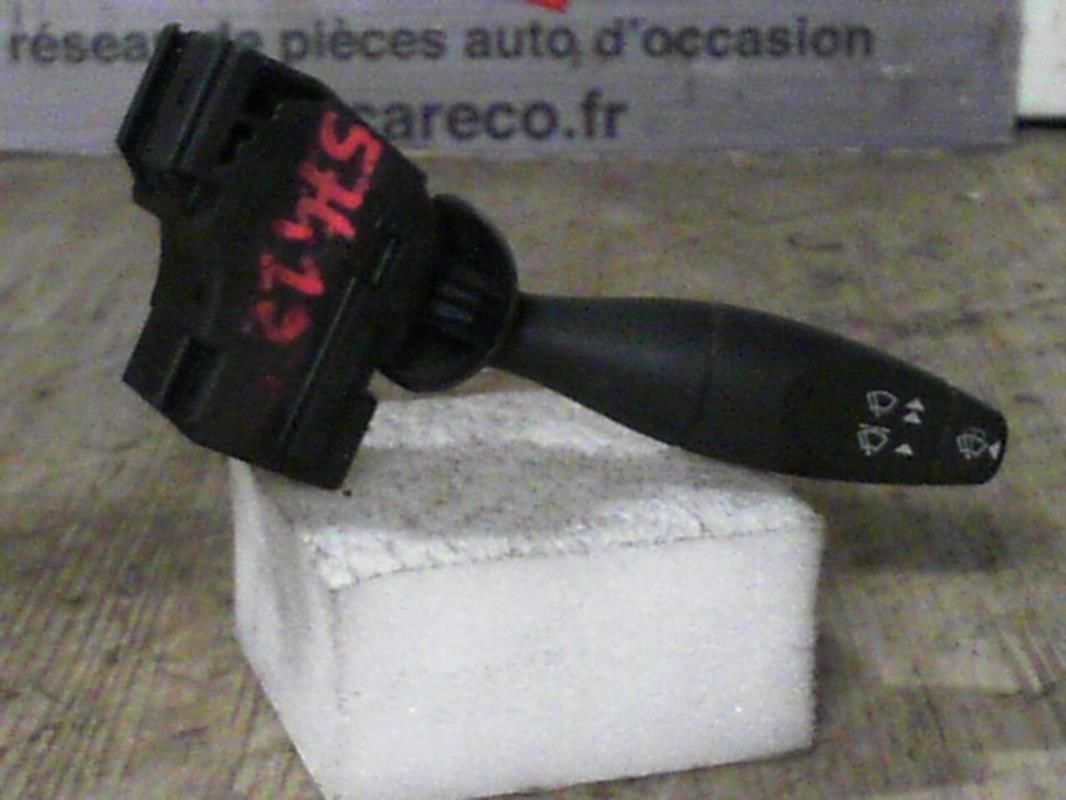 Commodo d'essuie glaces