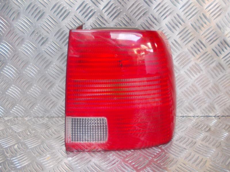 Fanale posteriore principale destro (luci)
