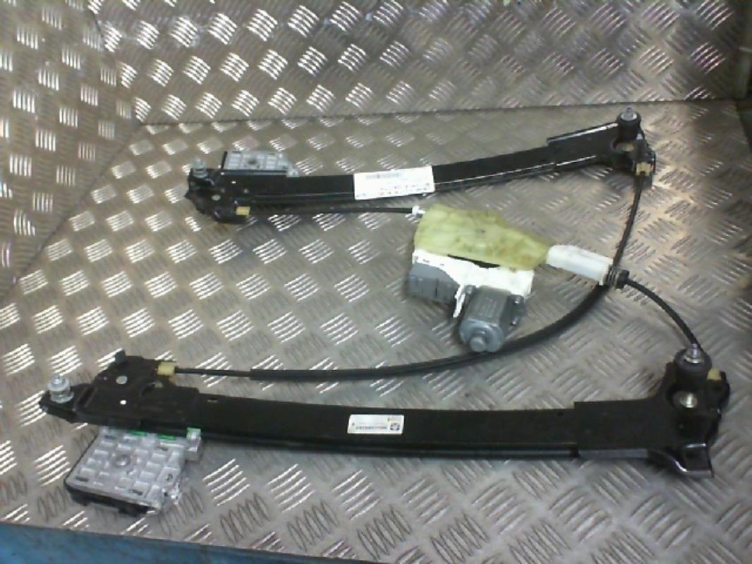 Leve vitre electrique arriere gauche