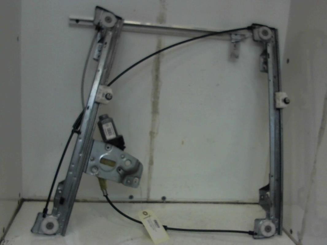 Leve vitre electrique avant droit