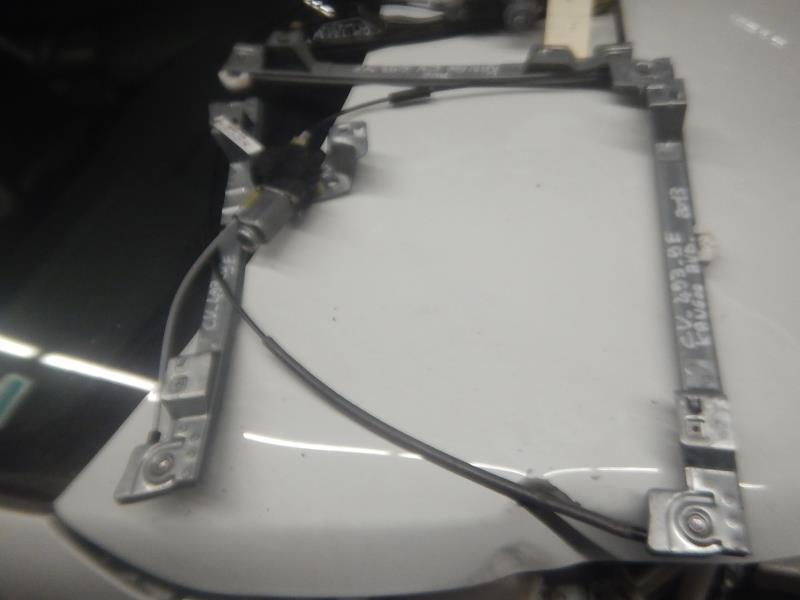 Leve vitre electrique avant droit