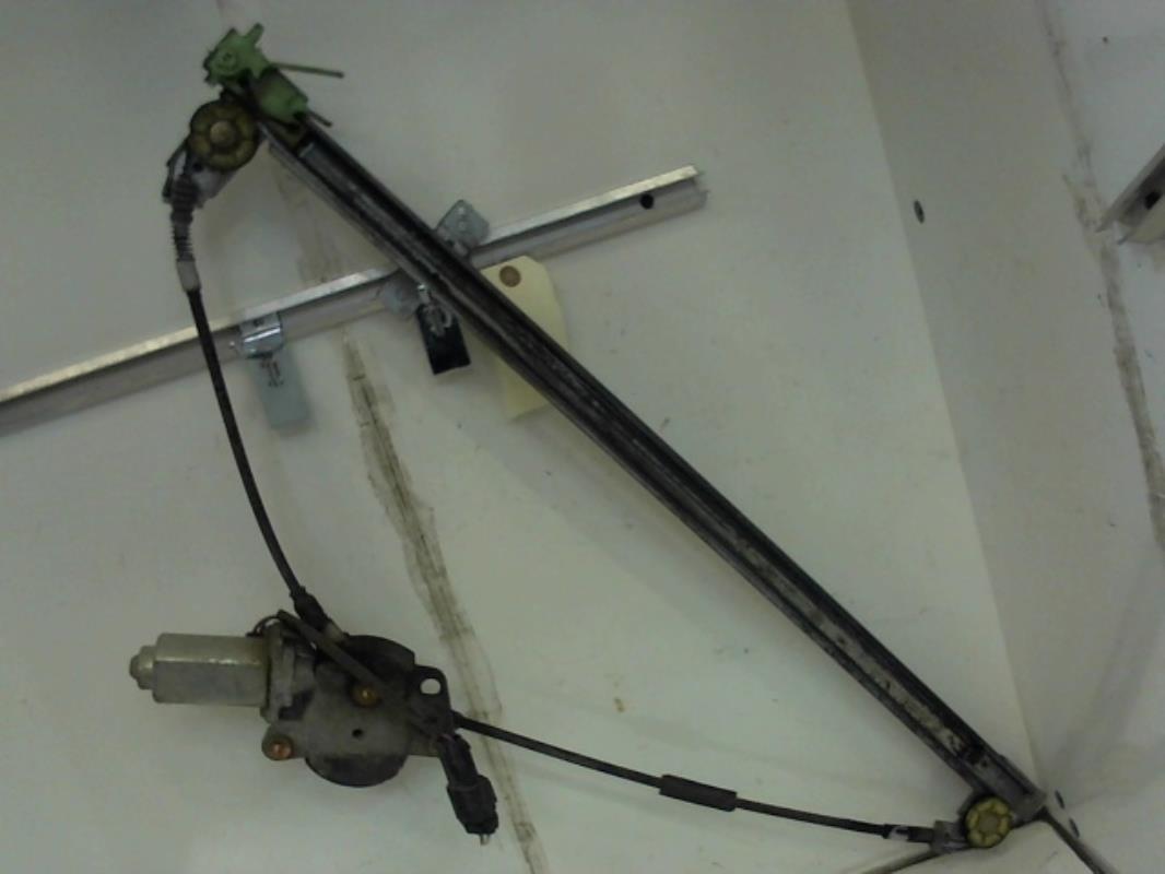 Leve vitre electrique avant gauche