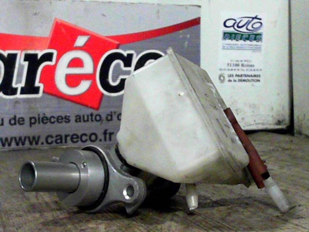 Maitre cylindre (freinage)