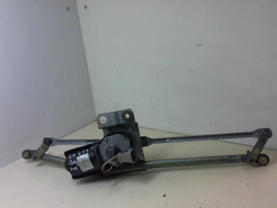 Moteur essuie glace avant
