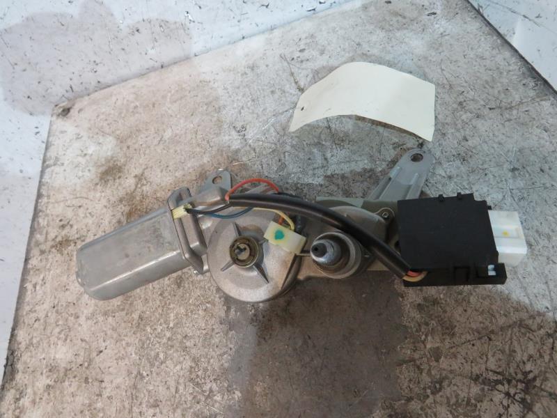 Moteur essuie glace arriere