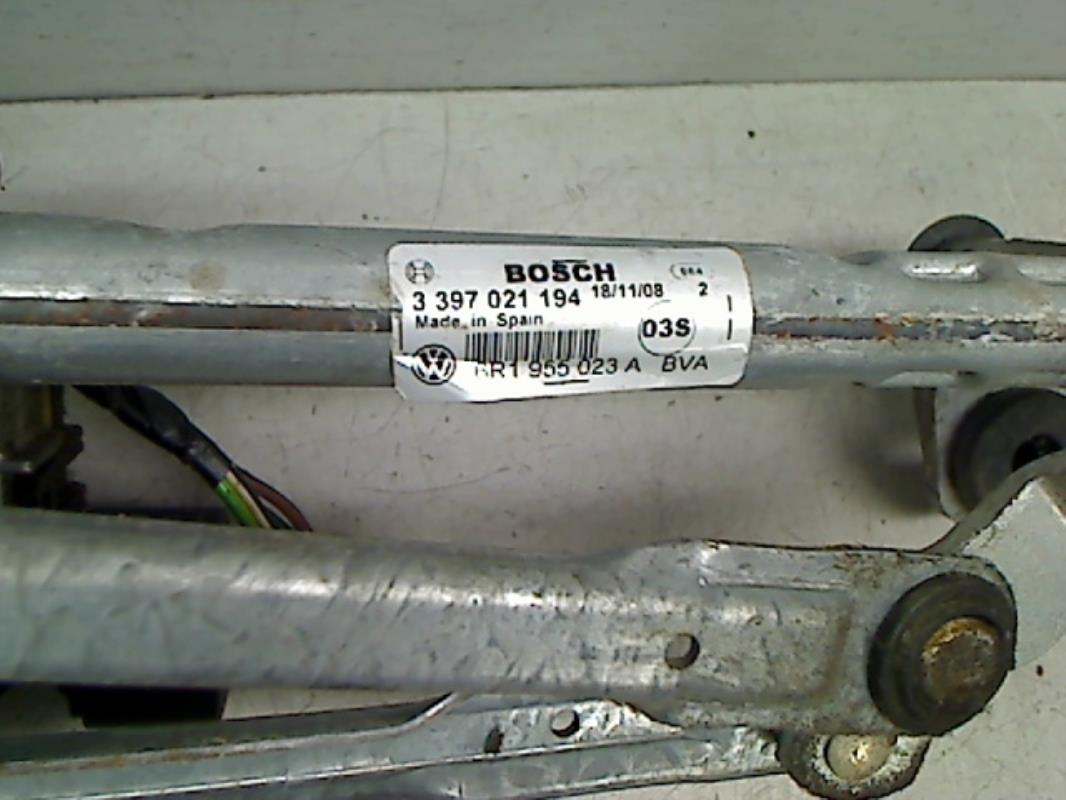 Moteur essuie glace avant
