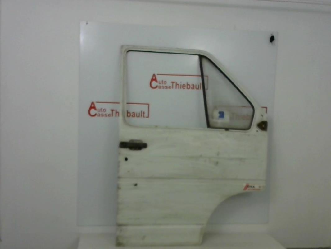 Puerta delantera derecha