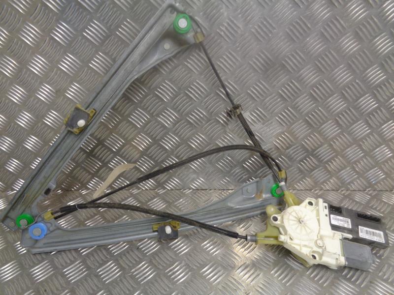 Leve vitre electrique avant droit