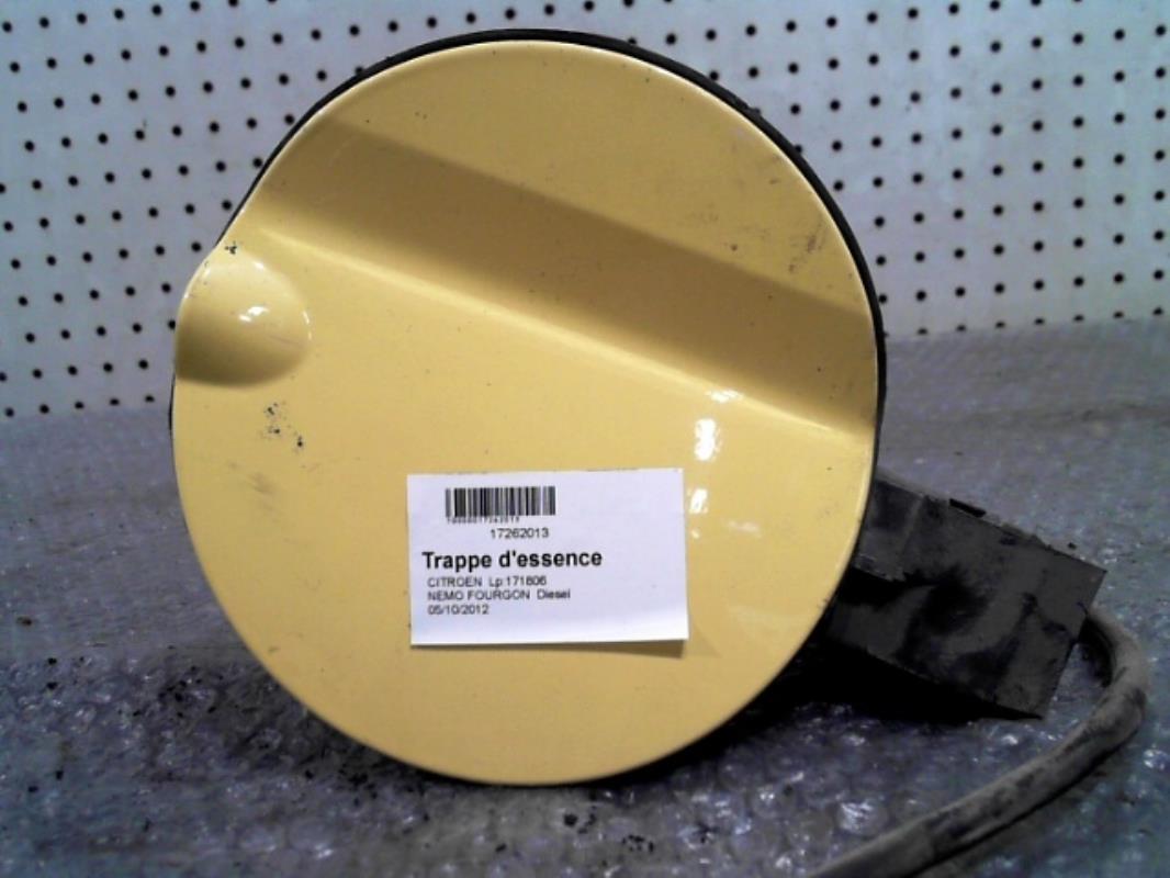 Trappe d'essence