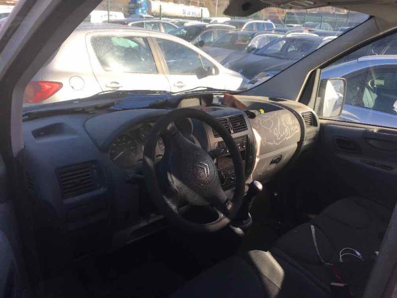 Foto pieza de coche