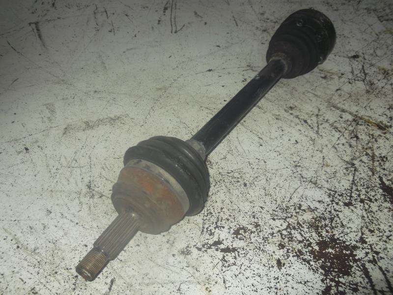 Cardan gauche (transmission)