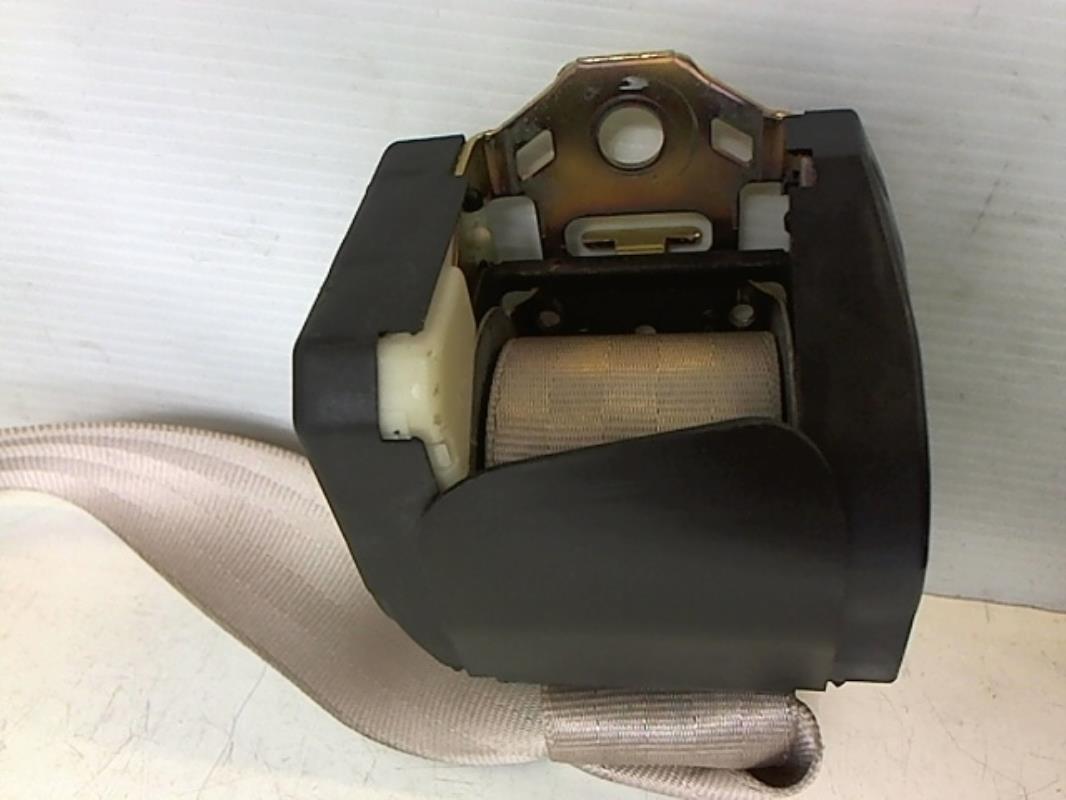 Ceinture arriere droit